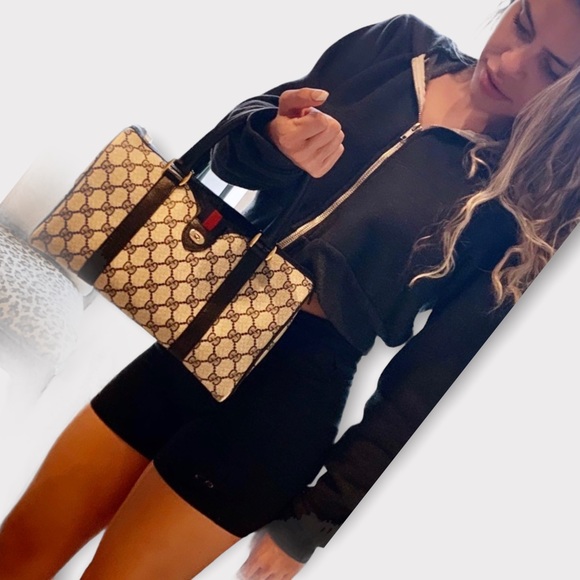 ALLURE OF BAGS - Picture 14 of 14